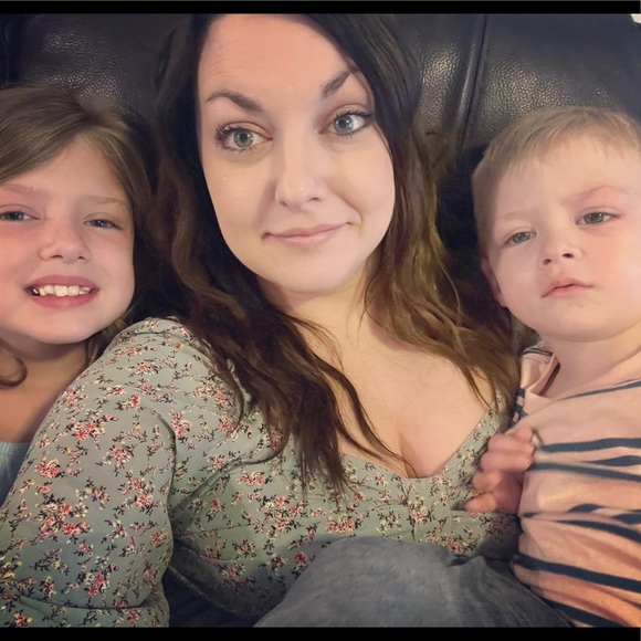 Meet your Posher, Kayleigh - Picture 1 of 1